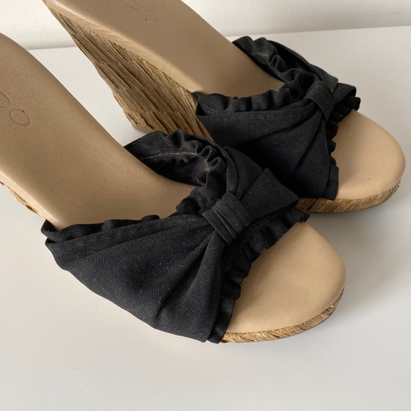 Aldo | Black Knotted Open Toe Wedges - Picture 2 of 11